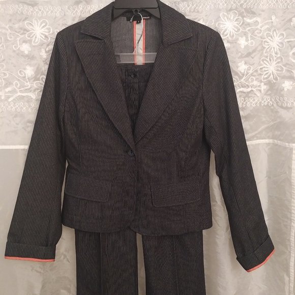 Charcoal Pinstripe STRETCH-Denim Pantsuit, 6 - Picture 2 of 9